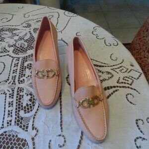 New Salvatore Ferrangamo Pink Calf Leather Gamcini Driver Loafer Size 9AA